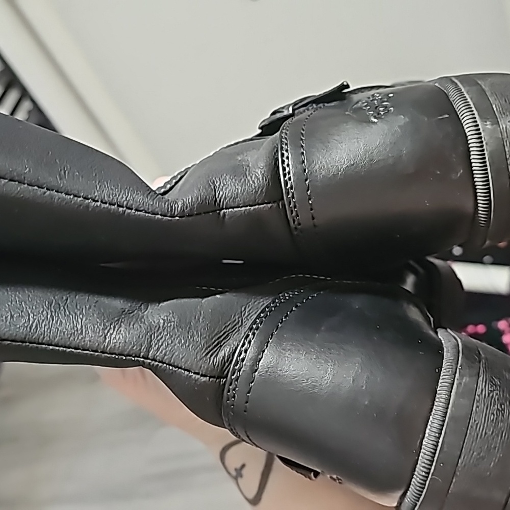 Boots - Picture 6 of 6